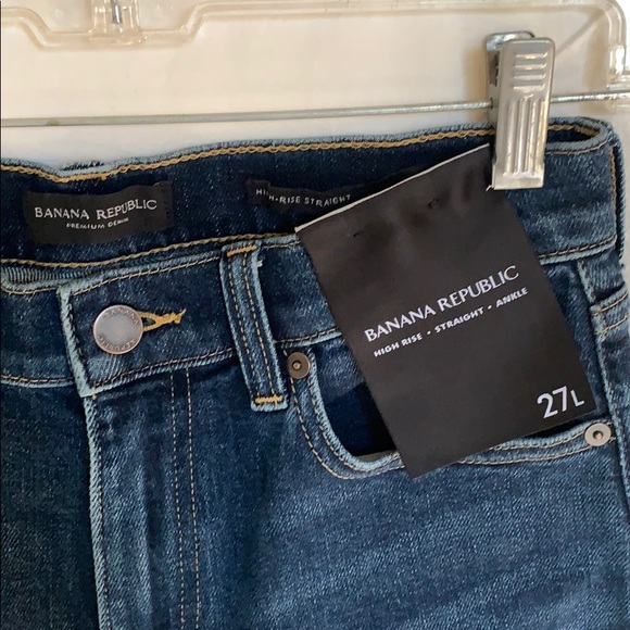 Banana Republic High-Rise Straight Jeans - Picture 3 of 5